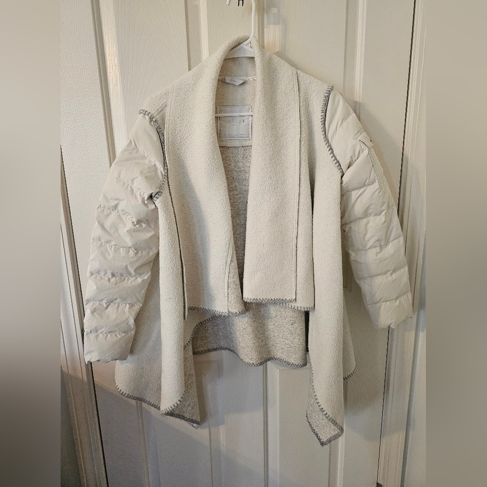Sosken white wool fleece/down puffer wrap size S
